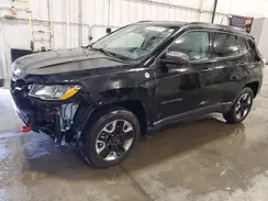 3C4NJDDB8JT234882 2018 JEEP COMPASS