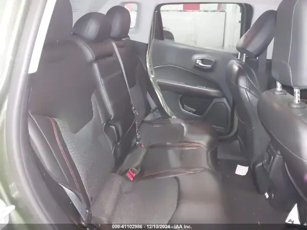 3C4NJDDB8JT264948 2018 JEEP COMPASS - Image 8