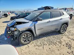 3C4NJDDB8JT308141 2018 JEEP COMPASS