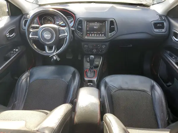3C4NJDDB8JT346047 2018 JEEP COMPASS - Image 8