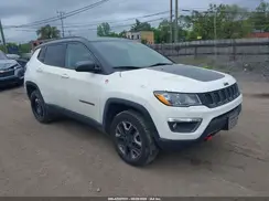 3C4NJDDB8JT467208 2018 JEEP COMPASS