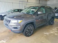 3C4NJDDB8JT479164 2018 JEEP COMPASS