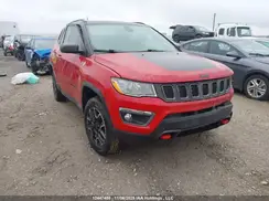 3C4NJDDB8KT597877 2019 JEEP COMPASS