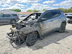 3C4NJDDB8KT671038 2019 JEEP COMPASS