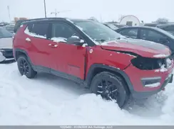 3C4NJDDB8KT728418 2019 JEEP COMPASS