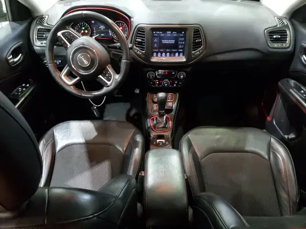 3C4NJDDB8KT733313 2019 JEEP COMPASS - Image 8