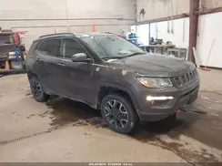 3C4NJDDB8KT740021 2019 JEEP COMPASS
