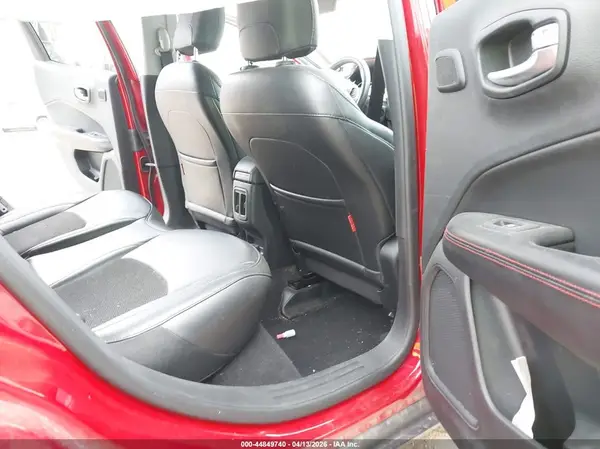 3C4NJDDB8KT772130 2019 JEEP COMPASS - Image 8