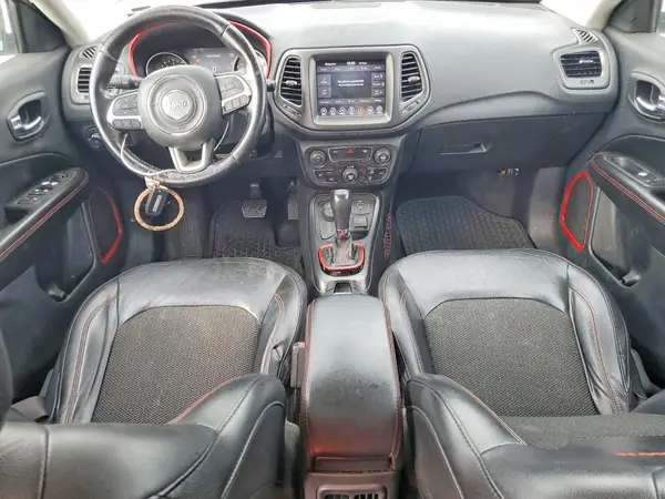 3C4NJDDB8LT127530 2020 JEEP COMPASS - Image 8