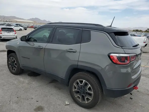 3C4NJDDB8LT144022 2020 JEEP COMPASS - Image 2