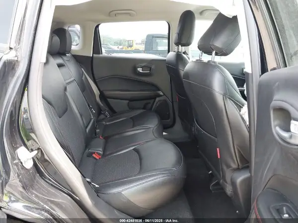 3C4NJDDB8LT144229 2020 JEEP COMPASS - Image 8
