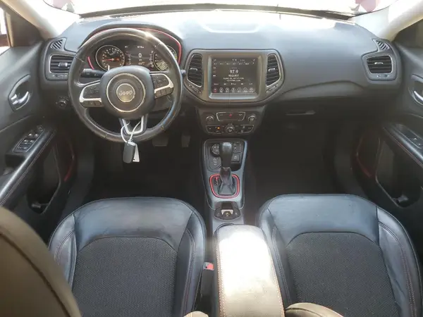 3C4NJDDB8LT155795 2020 JEEP COMPASS - Image 8