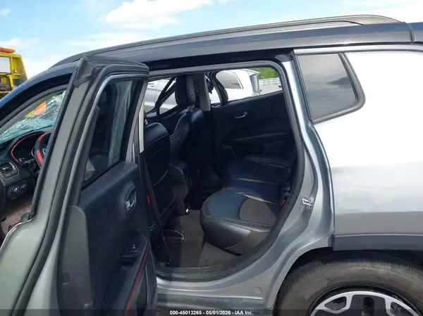 3C4NJDDB8LT159345 2020 JEEP COMPASS - Image 8