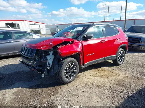 3C4NJDDB8LT177604 2020 JEEP COMPASS - Image 2