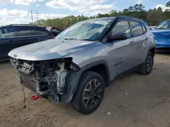 3C4NJDDB8LT195570 2020 JEEP COMPASS