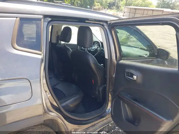 3C4NJDDB8LT202873 2020 JEEP COMPASS - Image 8