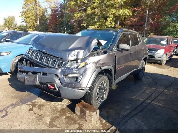 3C4NJDDB8LT203506 2020 JEEP COMPASS - Image 2