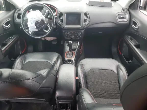 3C4NJDDB8LT208723 2020 JEEP COMPASS - Image 8