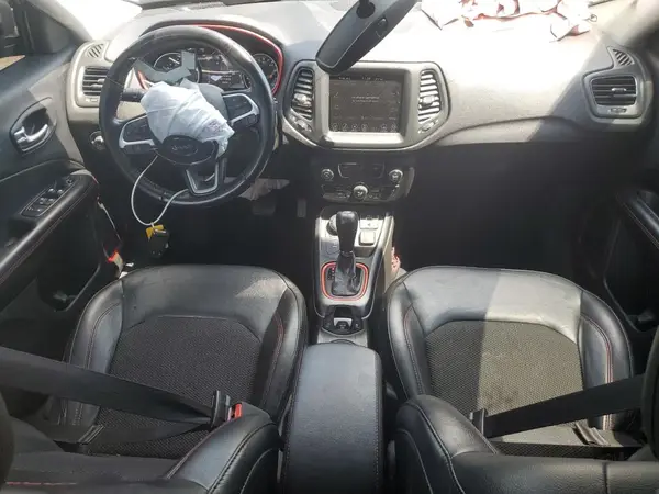 3C4NJDDB8LT214358 2020 JEEP COMPASS - Image 8