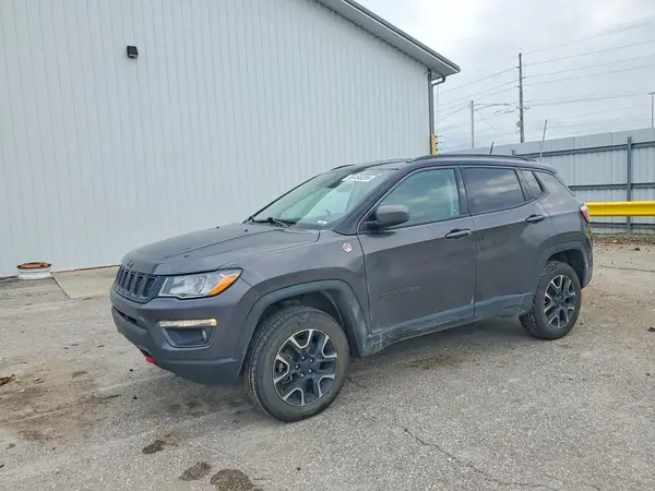 3C4NJDDB8LT220872 2020 JEEP COMPASS - Image 1