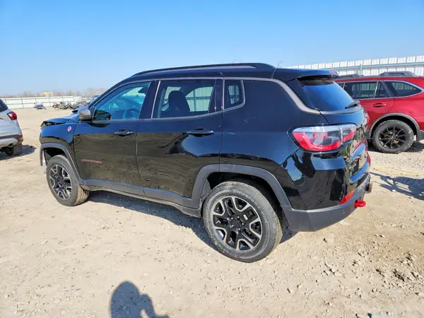 3C4NJDDB8LT225358 2020 JEEP COMPASS - Image 2