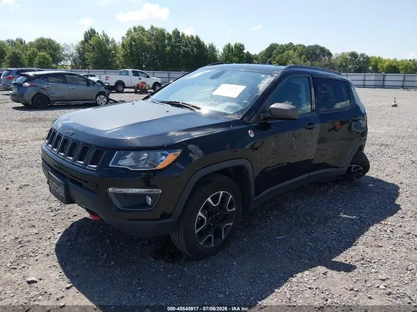 3C4NJDDB8LT232777 2020 JEEP COMPASS - Image 2