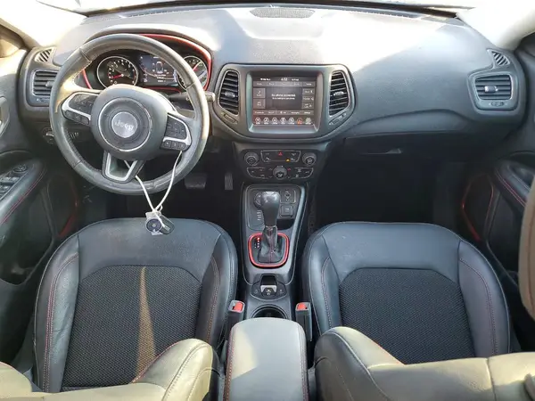 3C4NJDDB8MT562579 2021 JEEP COMPASS - Image 8