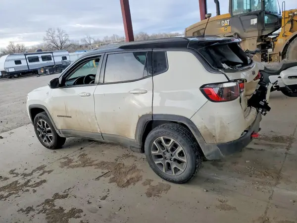 3C4NJDDB8MT598224 2021 JEEP COMPASS - Image 2