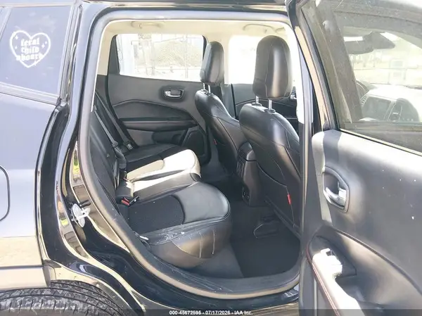 3C4NJDDB8MT599647 2021 JEEP COMPASS - Image 8