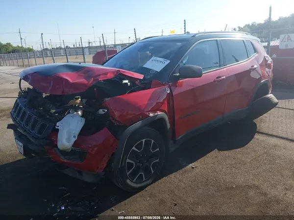 3C4NJDDB8MT600635 2021 JEEP COMPASS - Image 2