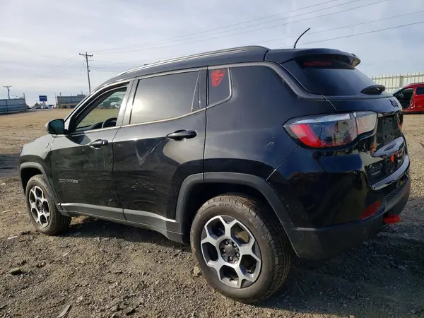 3C4NJDDB8NT117289 2022 JEEP COMPASS - Image 2