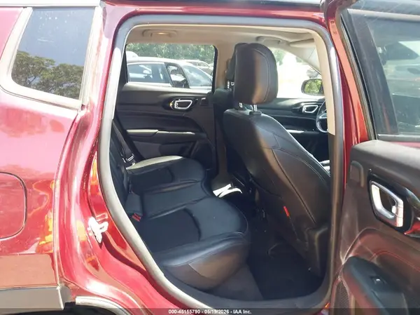 3C4NJDDB8NT124100 2022 JEEP COMPASS - Image 8
