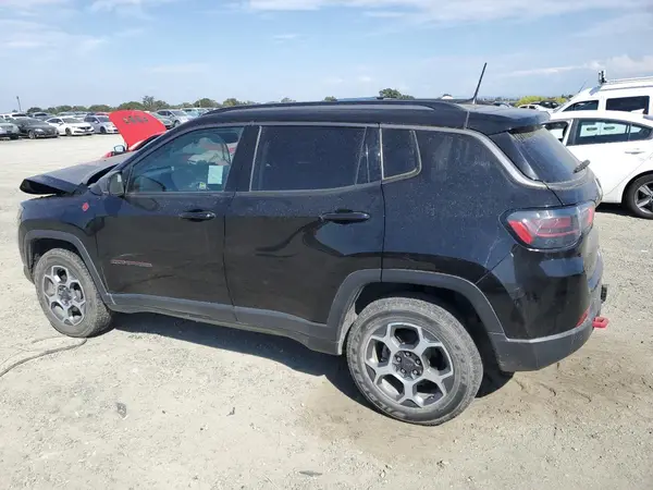 3C4NJDDB8NT125327 2022 JEEP COMPASS - Image 2