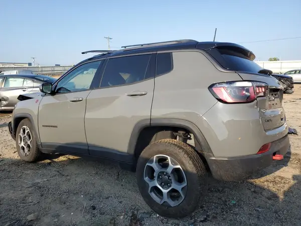 3C4NJDDB8NT162376 2022 JEEP COMPASS - Image 2