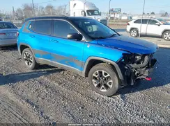 3C4NJDDB9HT607227 2017 JEEP COMPASS