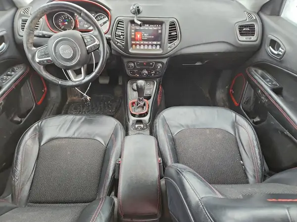 3C4NJDDB9HT630975 2017 JEEP COMPASS - Image 8