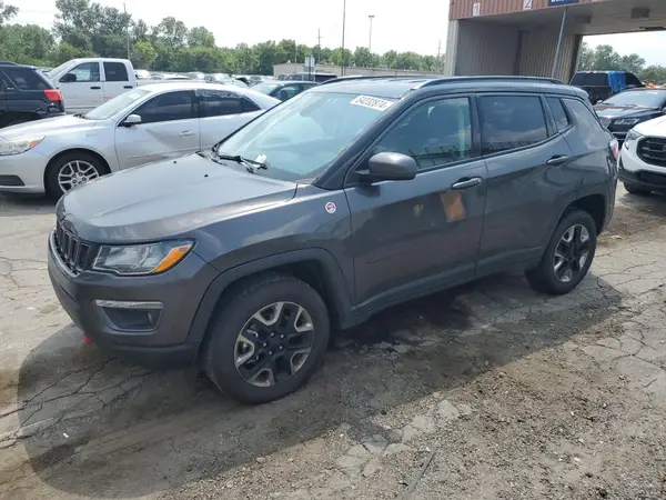 3C4NJDDB9HT635805 2017 JEEP COMPASS - Image 1