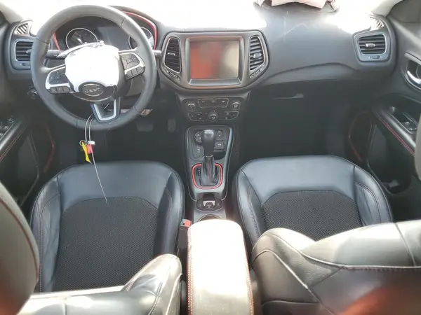 3C4NJDDB9HT674796 2017 JEEP COMPASS - Image 8