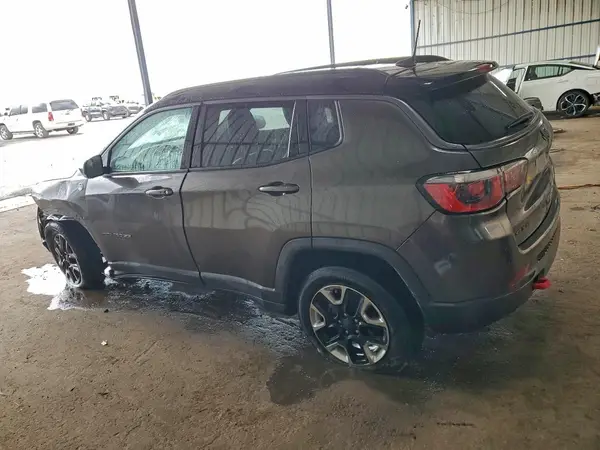 3C4NJDDB9HT689380 2017 JEEP COMPASS - Image 2
