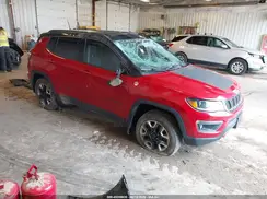 3C4NJDDB9JT128294 2018 JEEP COMPASS
