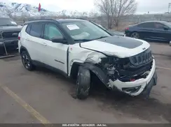 3C4NJDDB9JT174899 2018 JEEP COMPASS