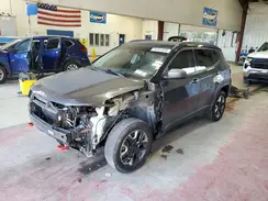 3C4NJDDB9JT192318 2018 JEEP COMPASS