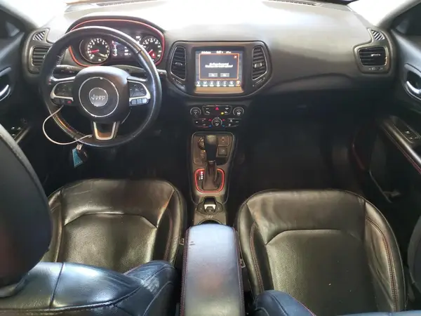 3C4NJDDB9JT192318 2018 JEEP COMPASS - Image 8
