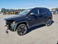 3C4NJDDB9JT239282 2018 JEEP COMPASS