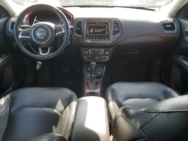 3C4NJDDB9JT270161 2018 JEEP COMPASS - Image 8