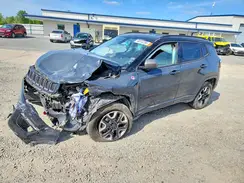 3C4NJDDB9JT299336 2018 JEEP COMPASS