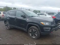 3C4NJDDB9JT442074 2018 JEEP COMPASS