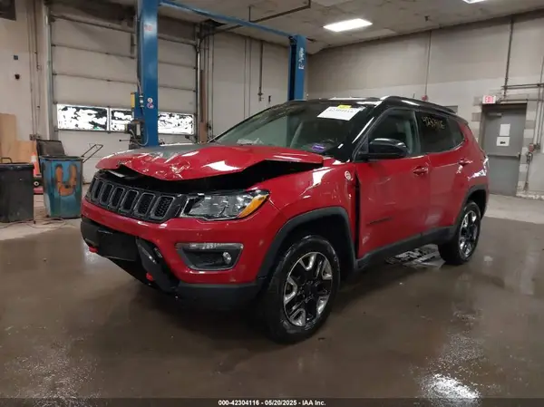 3C4NJDDB9JT470005 2018 JEEP COMPASS - Image 2