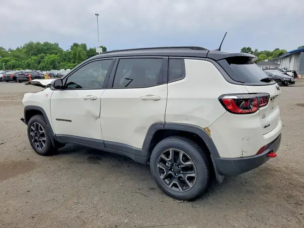 3C4NJDDB9KT594860 2019 JEEP COMPASS - Image 2