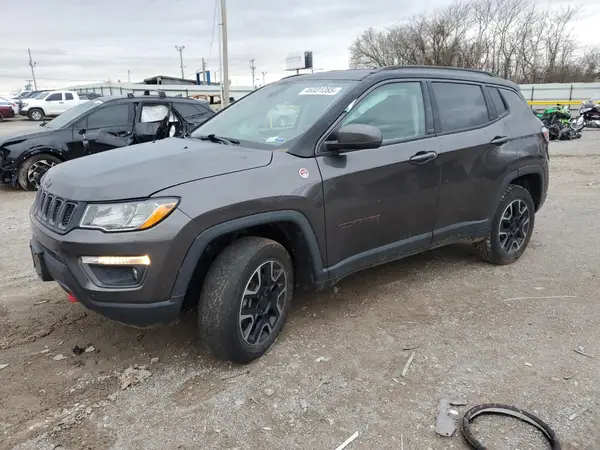 3C4NJDDB9KT627601 2019 JEEP COMPASS - Image 1